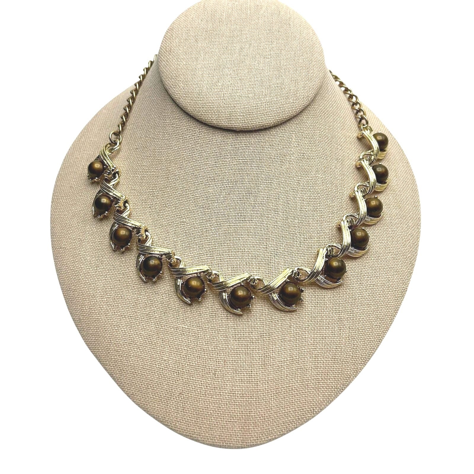Vintage Brown Thermoset Cabochon Choker Necklace Mid Century Gold Tone